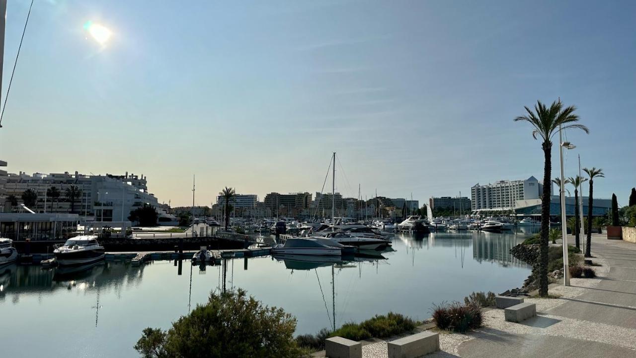 Vilamoura Marina Lake Kültér fotó