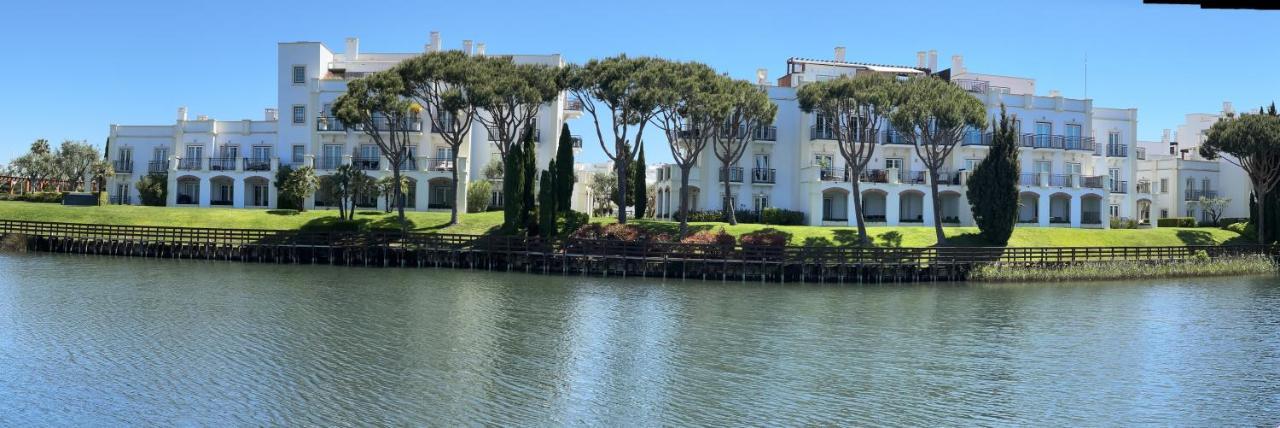 Vilamoura Marina Lake Kültér fotó